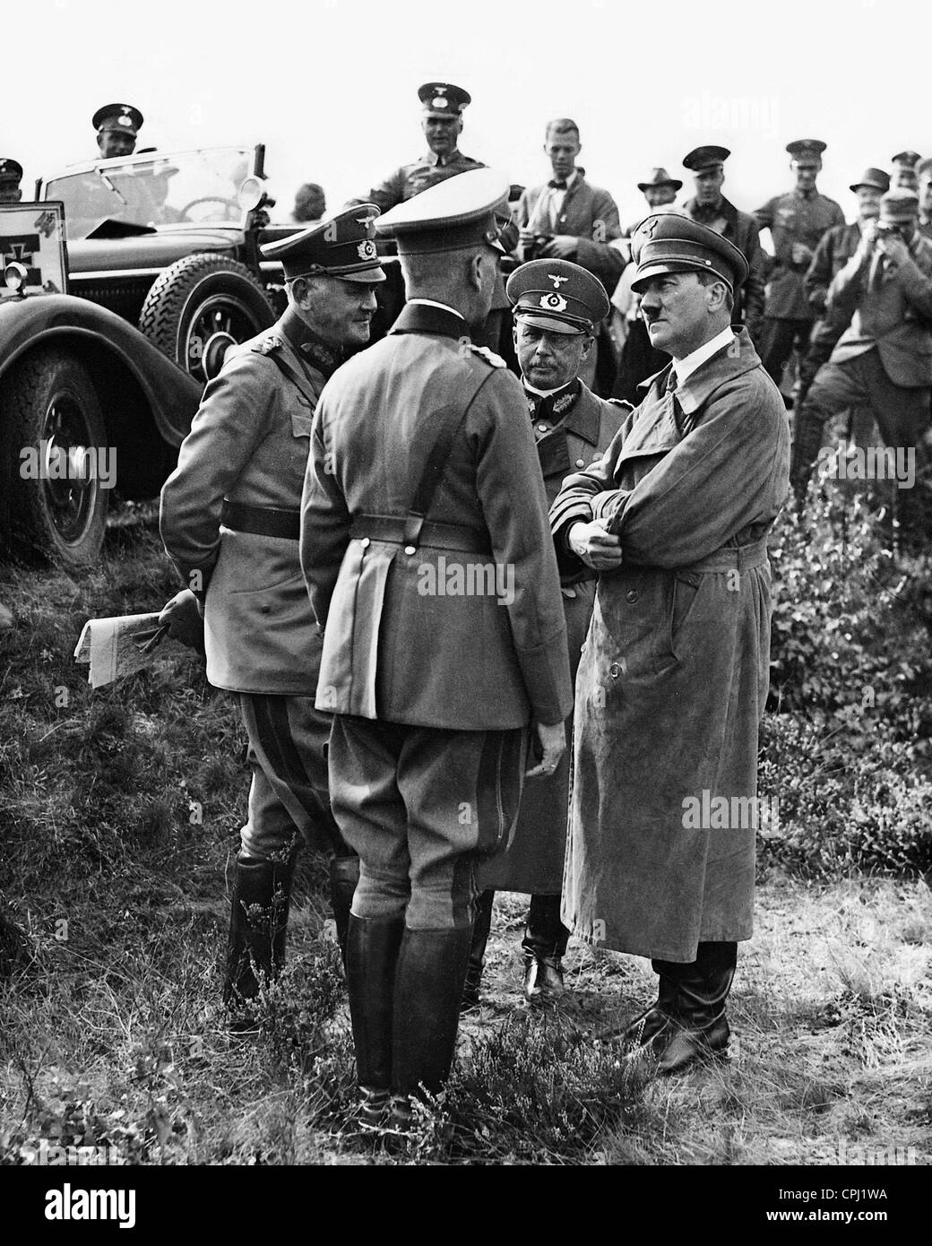 Adolf Hitler avec Werner von Blomberg et Werner Freiherr von Fritsch, 1935 Banque D'Images