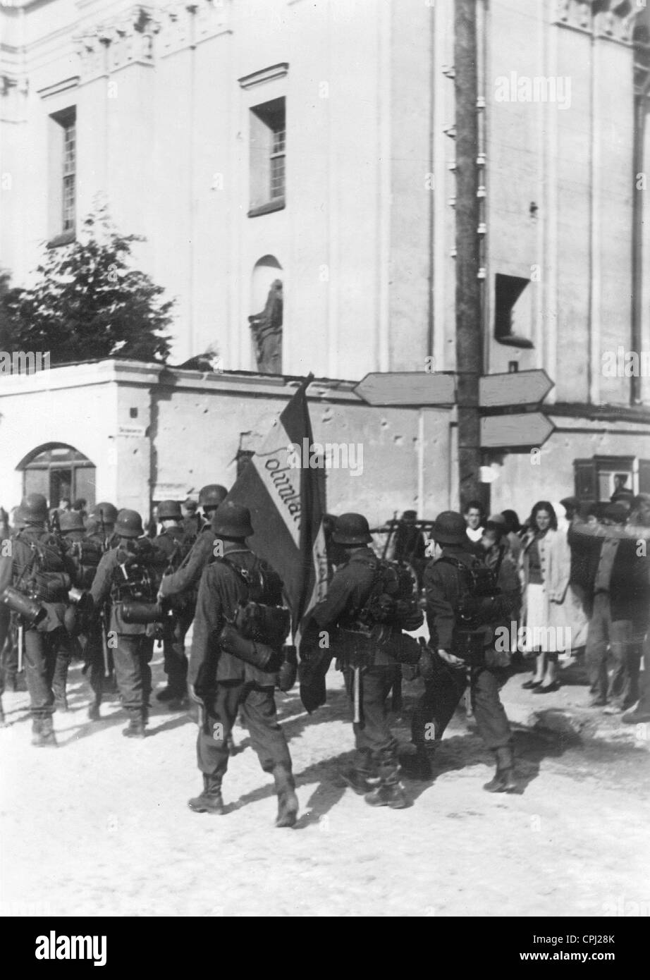 Des soldats espagnols de la "Division bleue" Banque D'Images