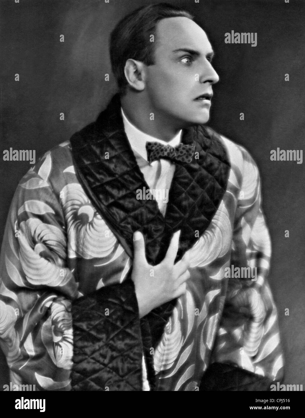 Fritz Rasp geheimnisvolle dans 'Der Spiegel' (le miroir mystique), 1927  Photo Stock - Alamy