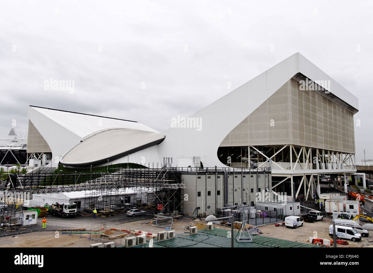 Londres, Royaume-Uni - 14 MAI 2012 : Le Centre Aquatique de Londres 2012 en construction. Banque D'Images