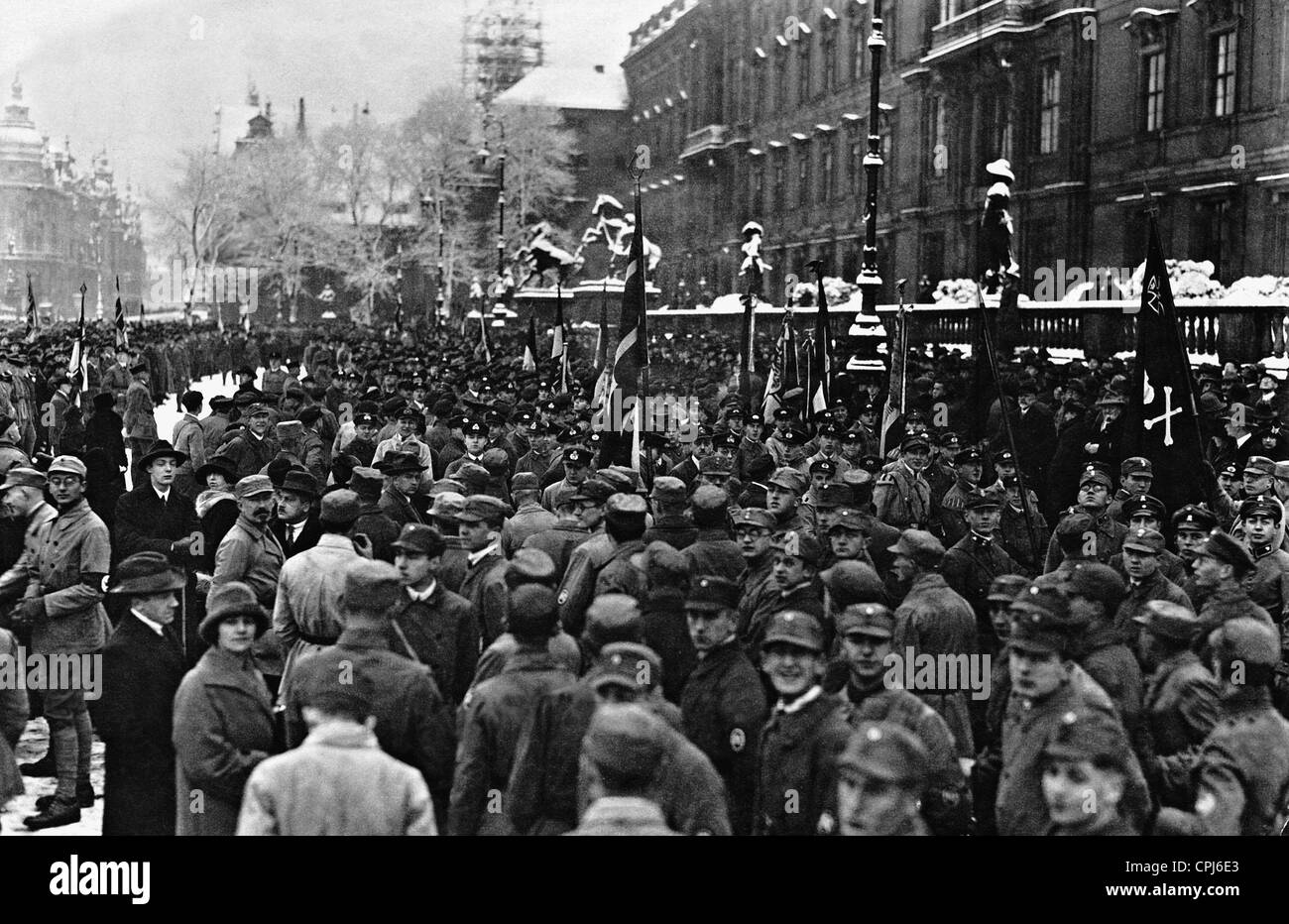 Protestation contre la signature de l'traité de Locarno, 1925 Banque D'Images