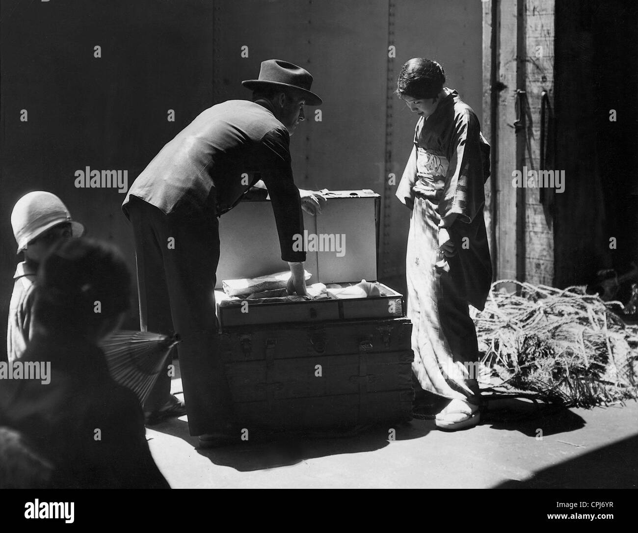 Le contrôle de la douane à un immigrant japonais, 1930 Banque D'Images