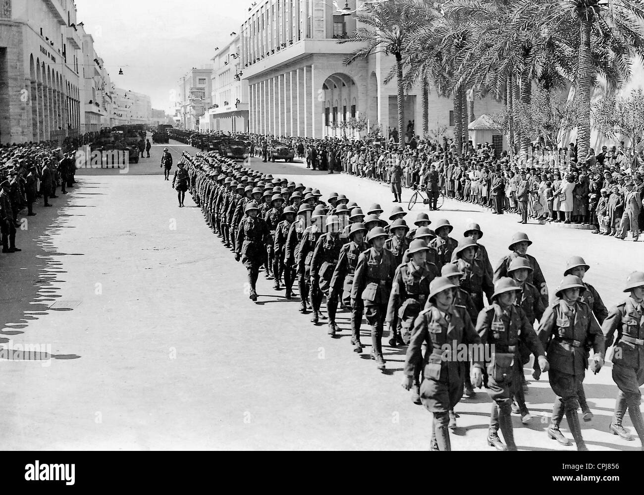 Défilé de l'Afrika Korps allemande à Tripoli, 1941 Banque D'Images