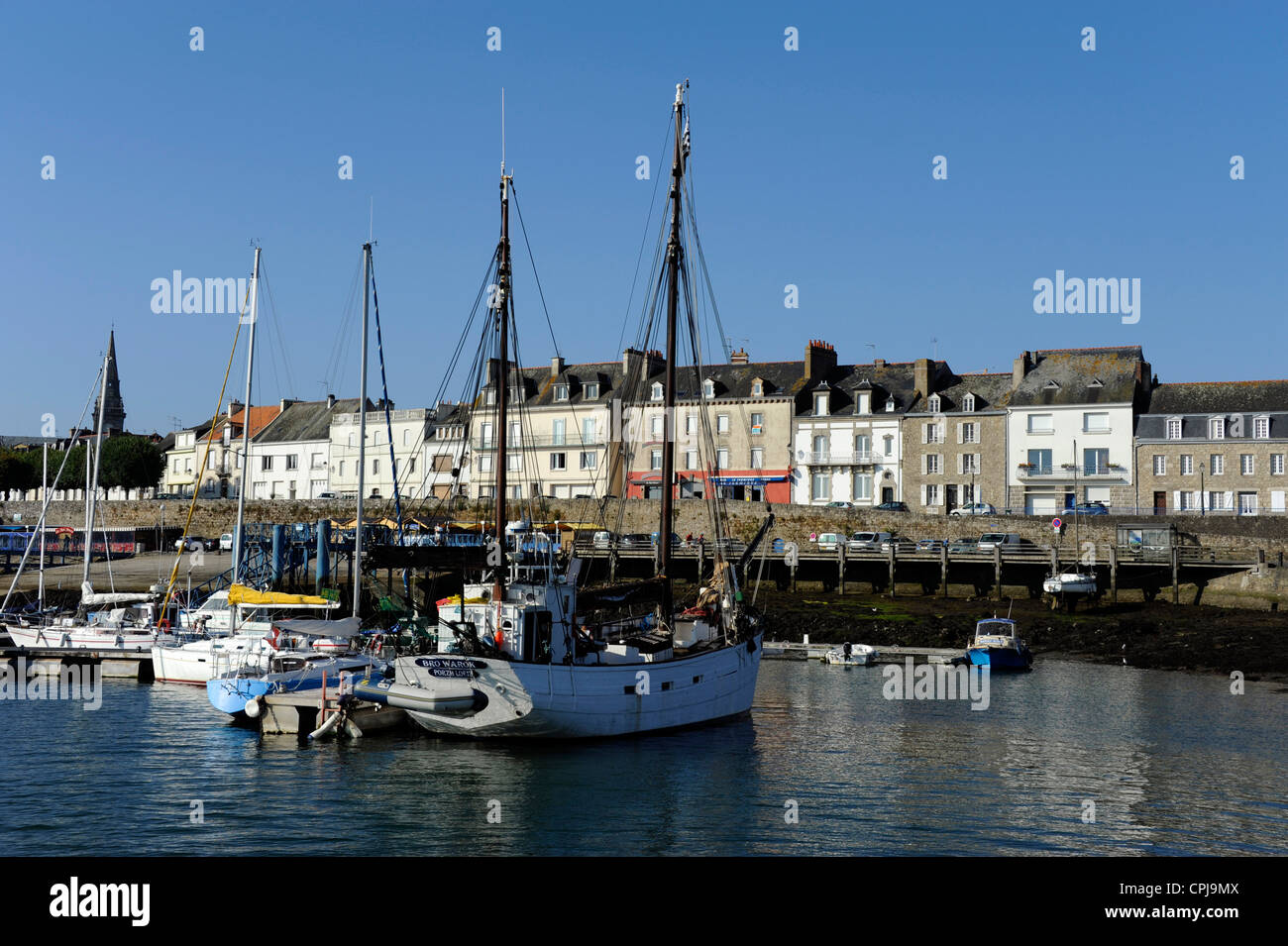 Fishing port of lorient Banque de photographies et d'images à haute  résolution - Alamy