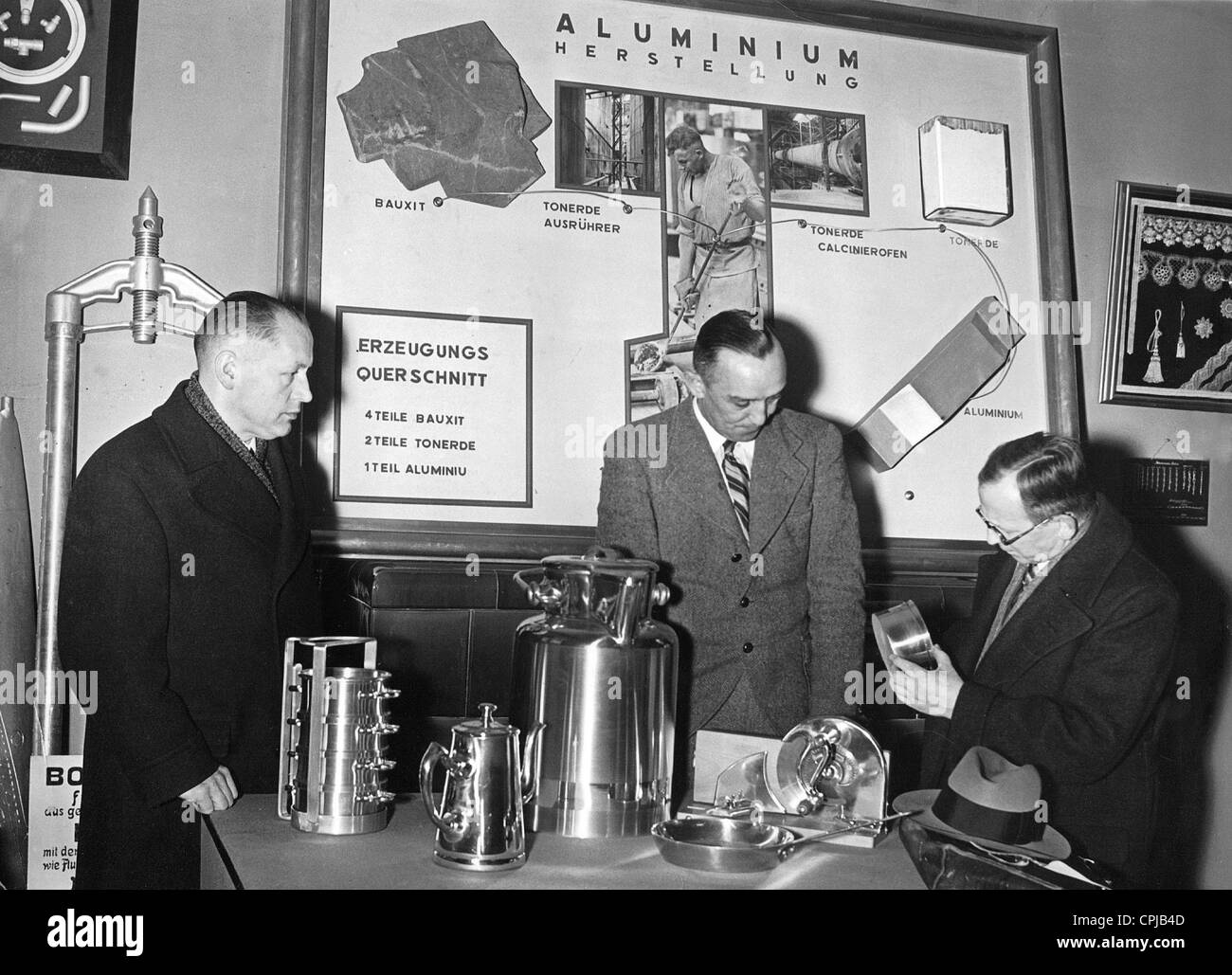 Exposition dans le centre d'aluminium dans le but de recyclage en allemand "matériel", 1937 Banque D'Images