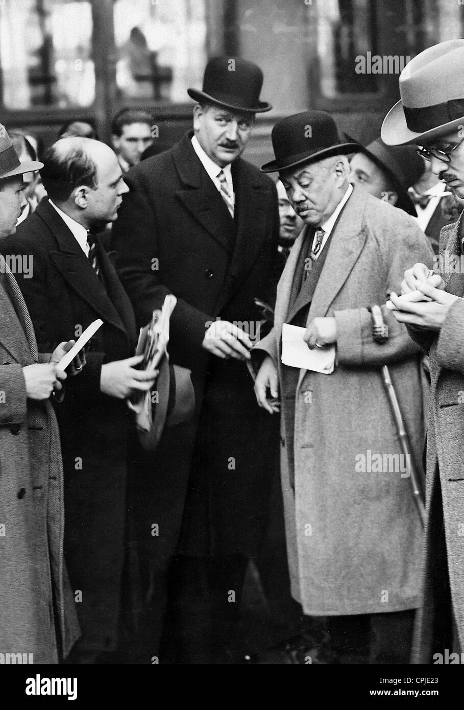 Pierre Etienne Flandin devient premier ministre, 1934 Banque D'Images