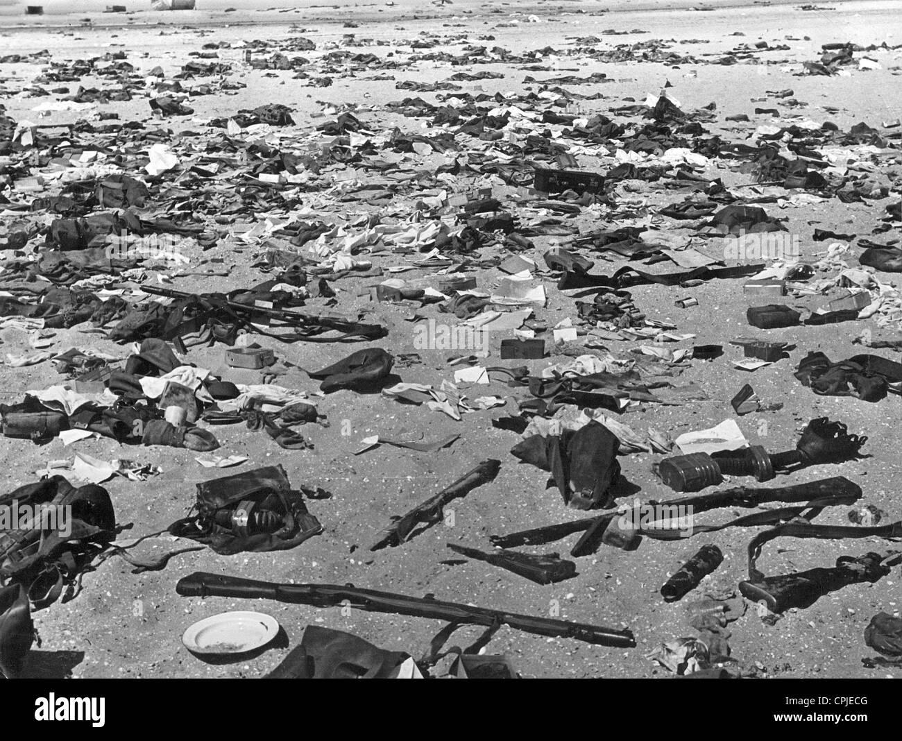 L'équipement de l'armée britannique sur la plage de Dunkerque, 1940 Banque D'Images