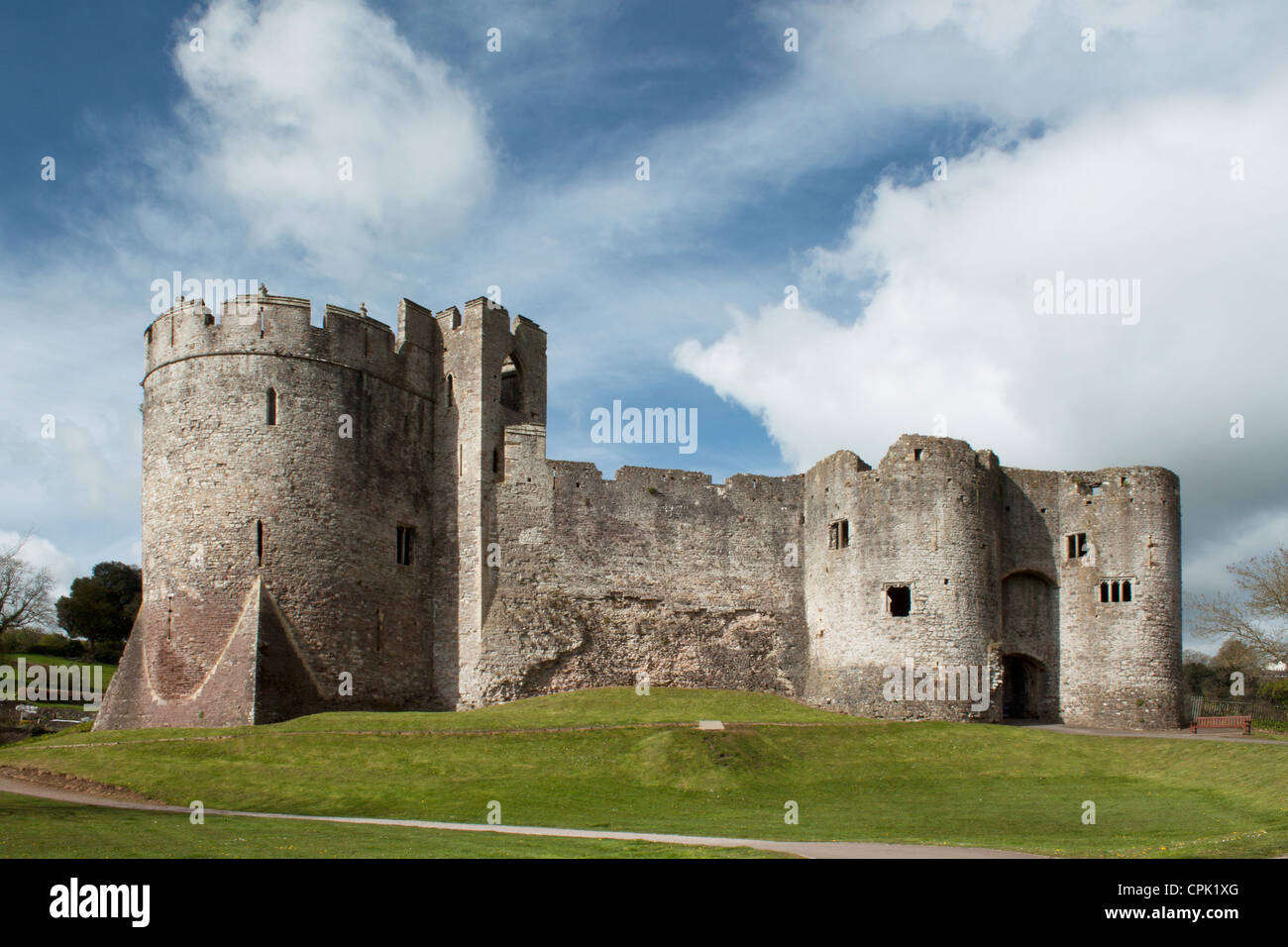 Le Château de Chepstow S. Wales soleil ciel nice Banque D'Images