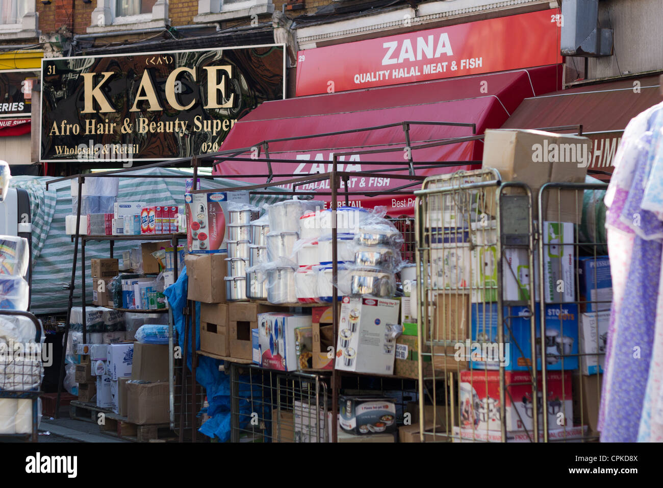La rue du marché de Brixton d'affichage Banque D'Images