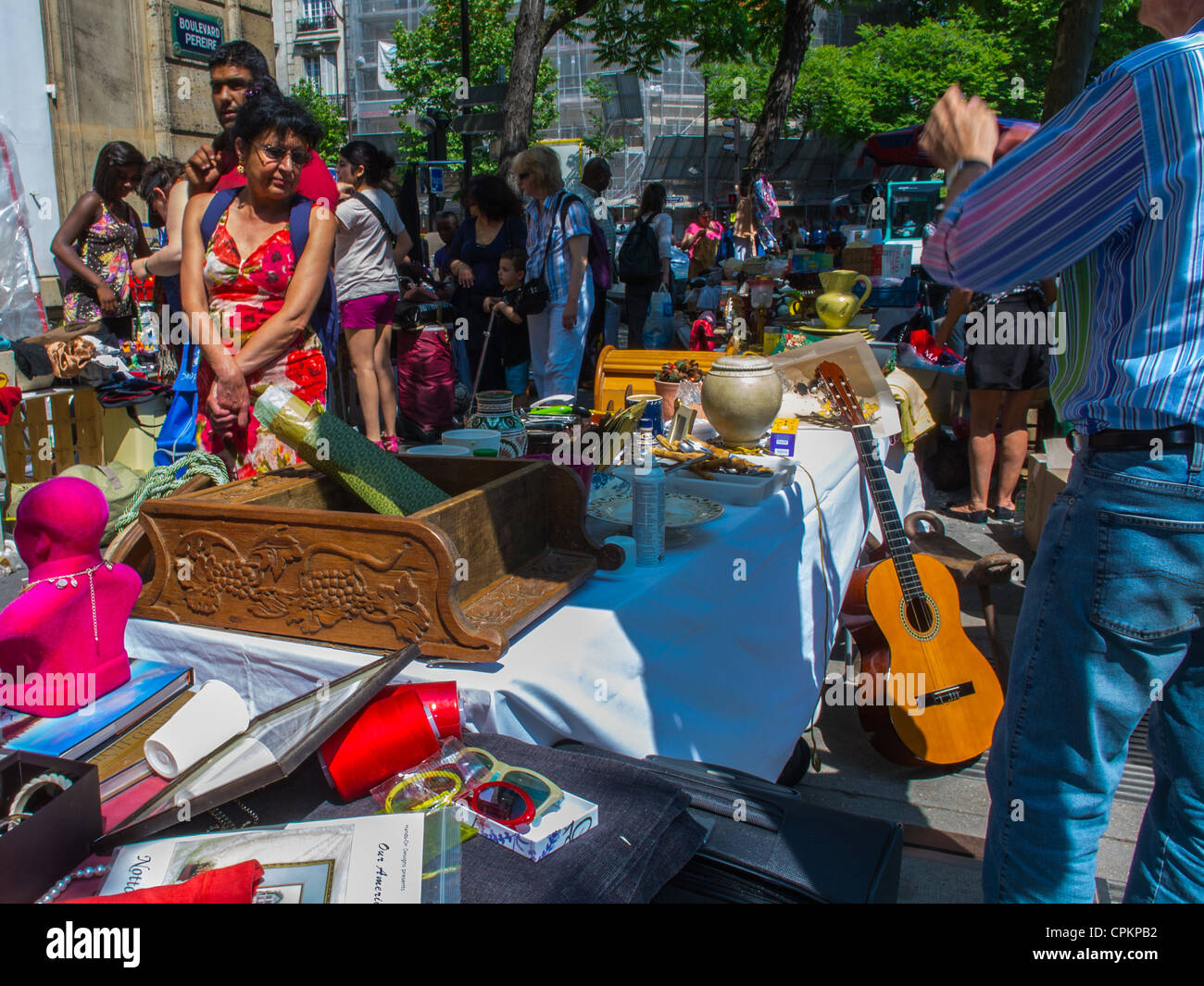 Paris, France, événements publics, Vente de quartier Attique, Brocante, Vide Grenier, rue on, Brocante vintage Banque D'Images
