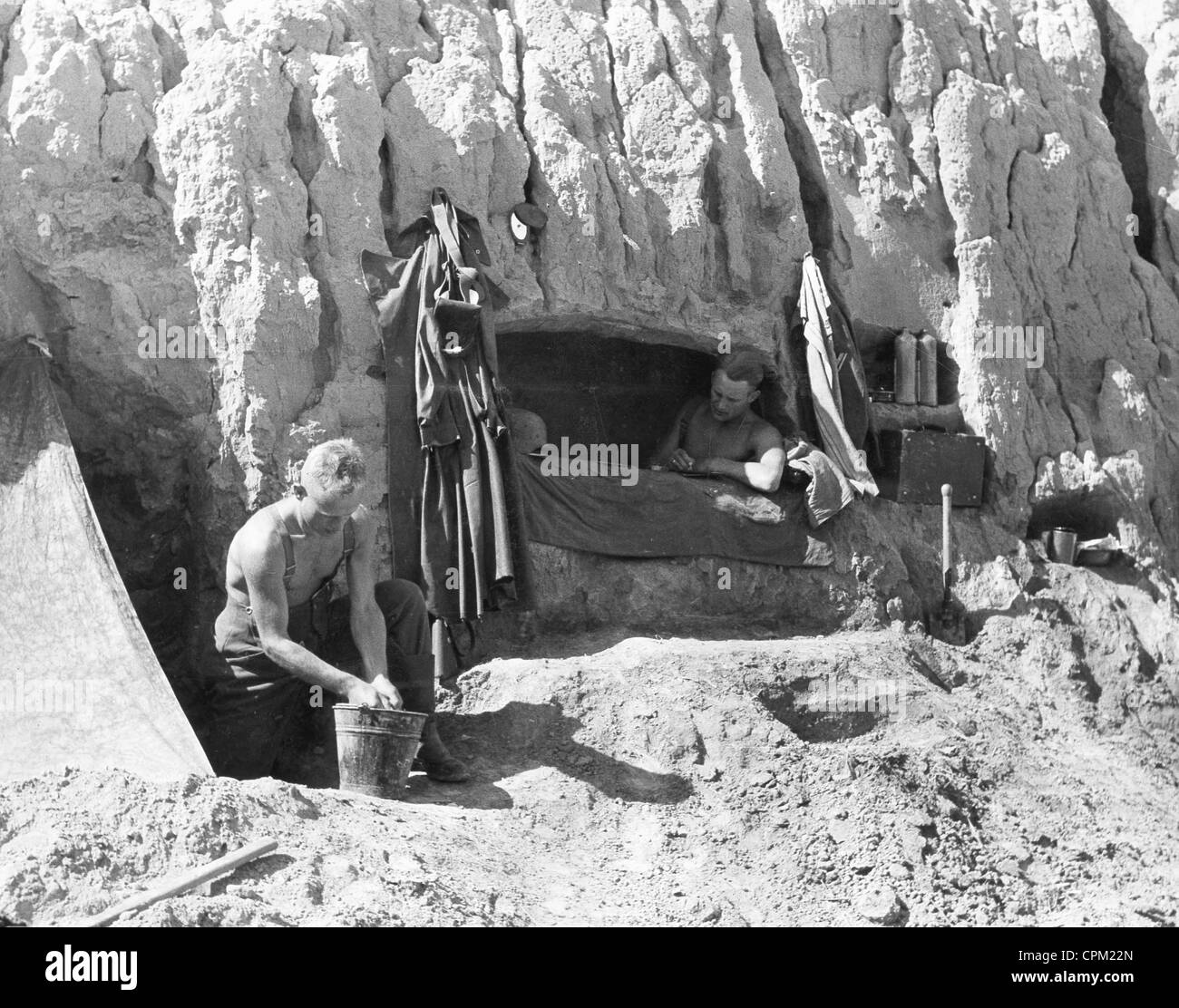 Bunkers allemands sur le front de l'Est à Stalingrad, 1942 Banque D'Images
