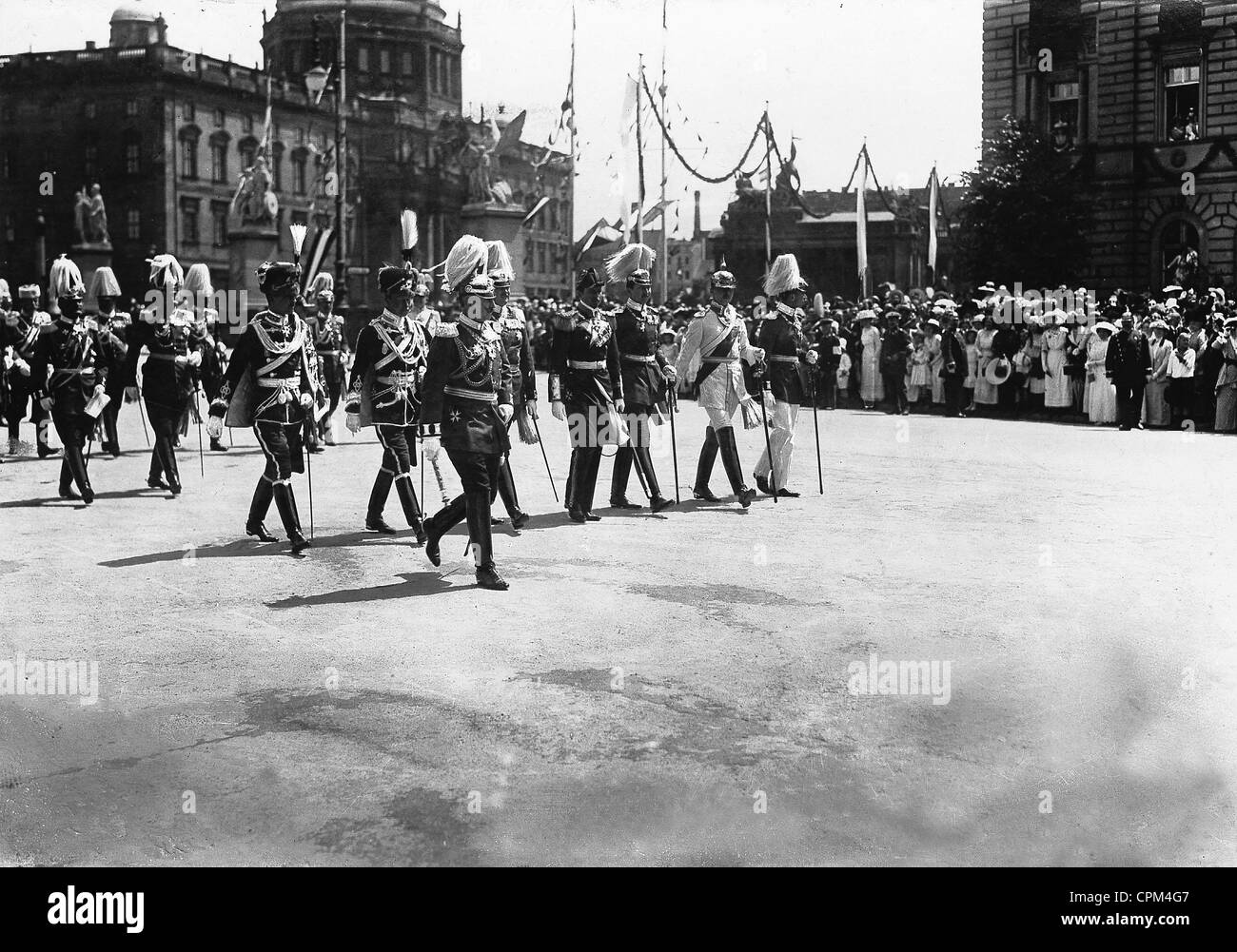 Le kaiser Guillaume II sur le chemin de la lecture de la proclamation, 1913 Banque D'Images