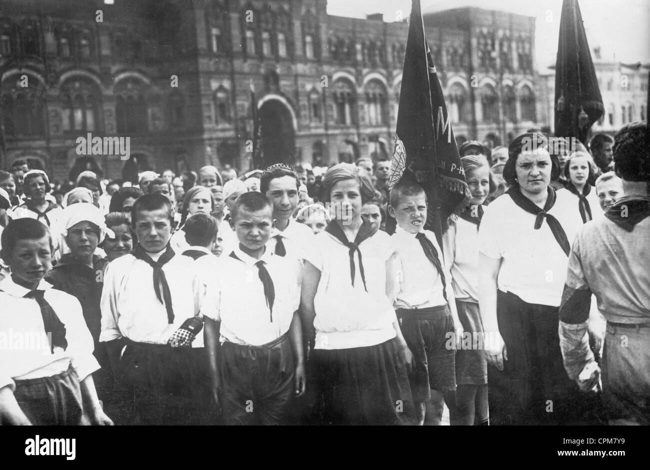 Les jeunes pionniers à Moscou, 1936 Banque D'Images