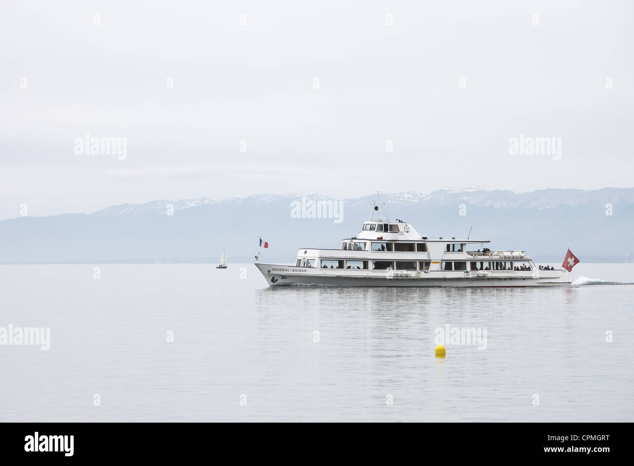 Bateau de plaisance touristique sur le Lac Léman Ouchy waterfront à Lausanne, Vaud, Suisse Banque D'Images