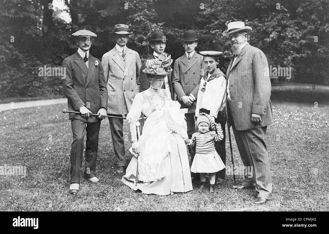 La famille des princes de Schaumbourg-lippe, 1908 Banque D'Images