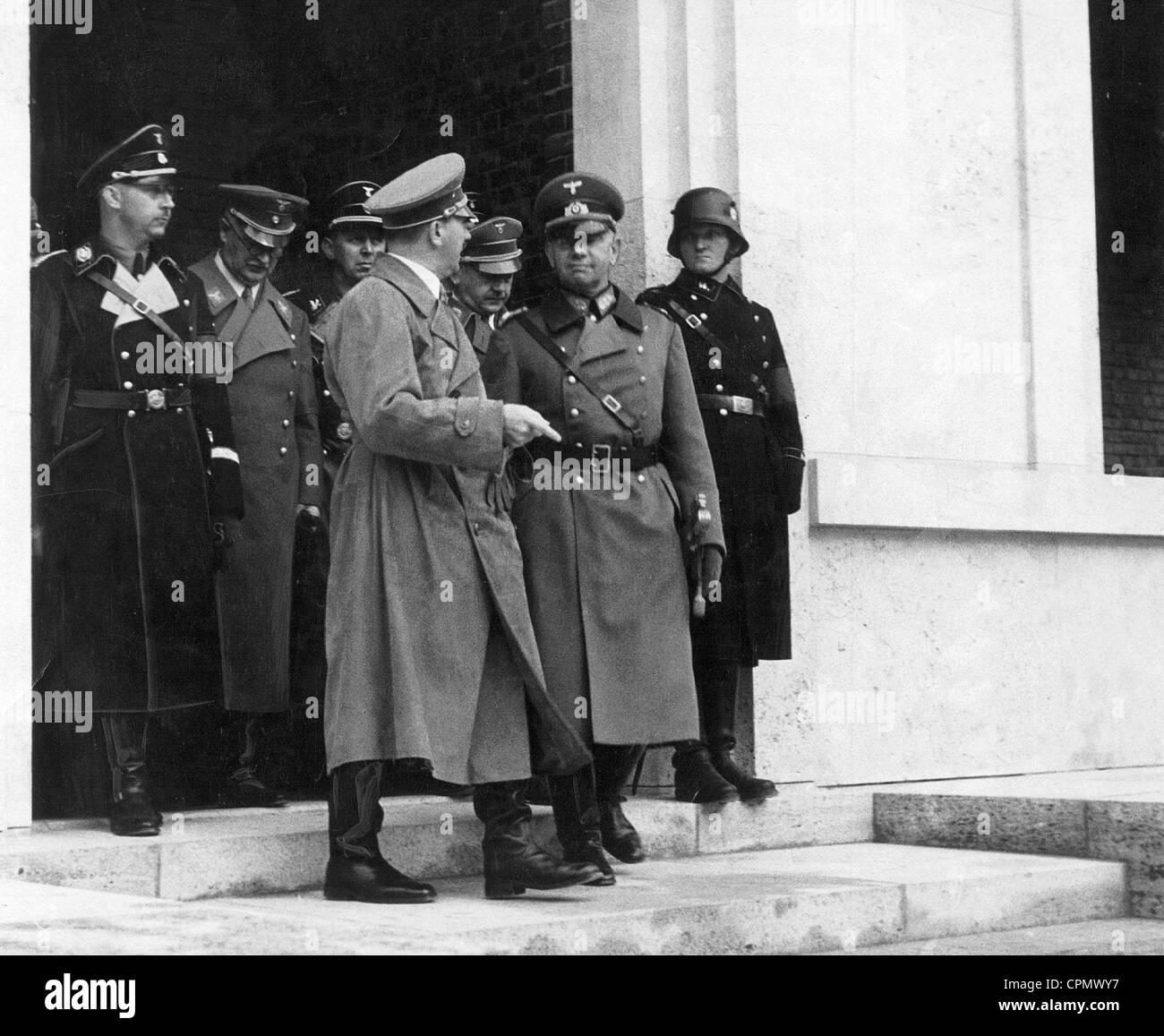 Heinrich Himmler, Adolf Hitler, Walter von Reichenau à Munich, 1935 Banque D'Images