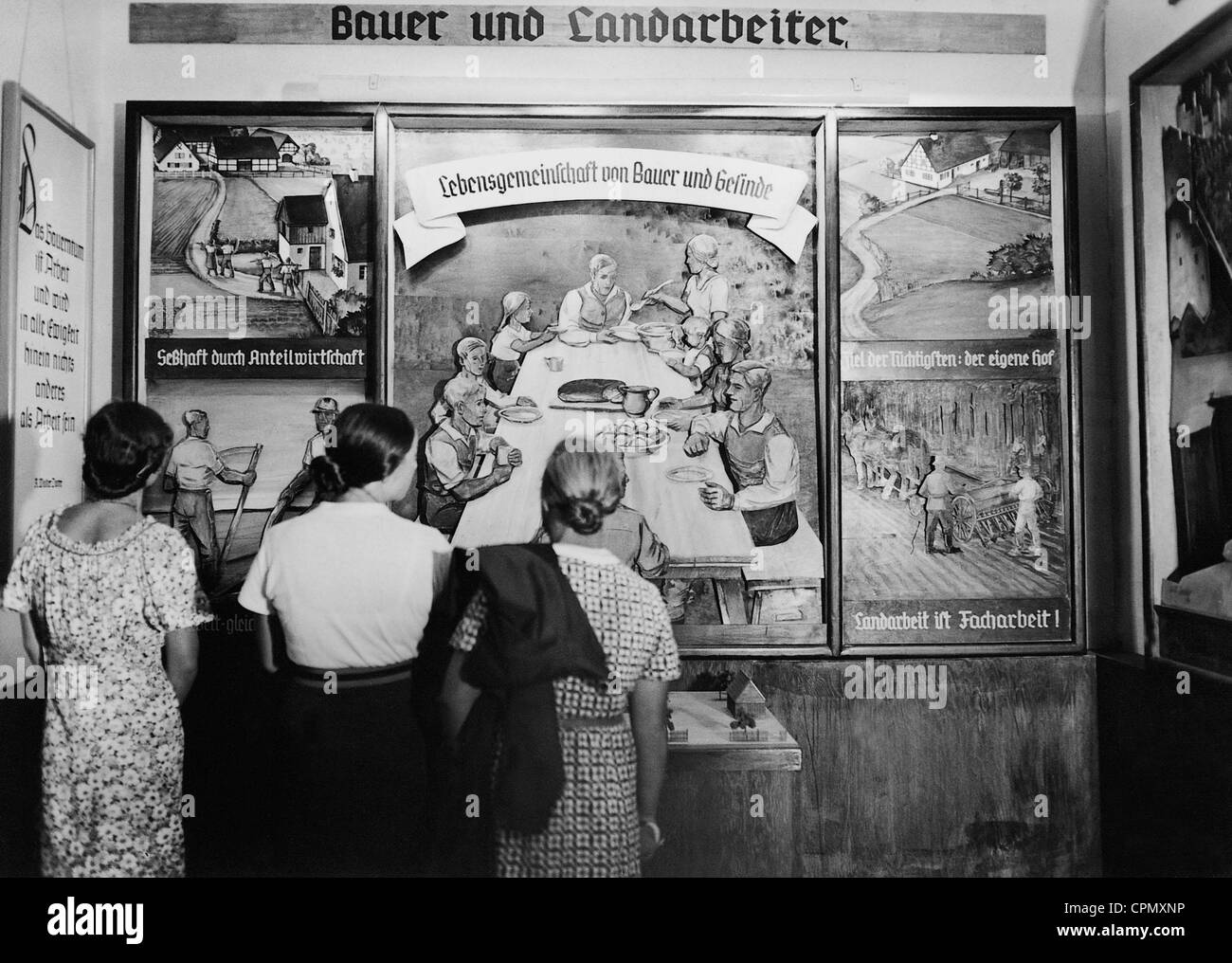 L'exposition sur la propagande 'paysan, travailleur, Soldier' à Francfort-sur-Oder, 1937 Banque D'Images