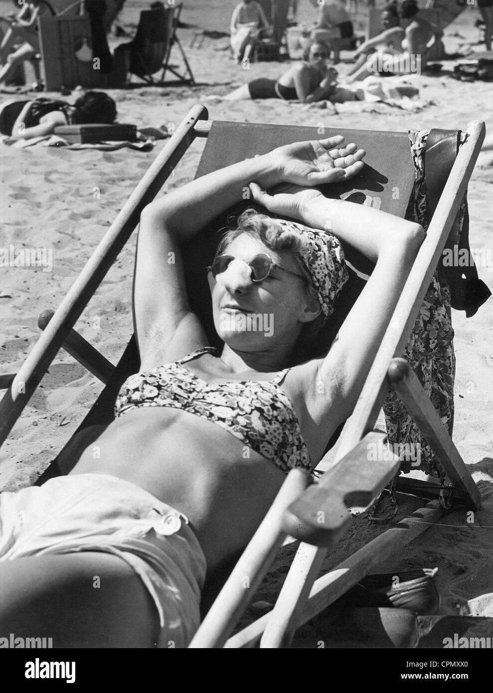 Femme de soleil, 1939 Banque D'Images