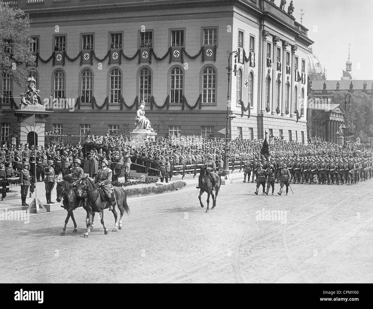 L'anniversaire d'Adolf Hitler parade, 1938 Banque D'Images