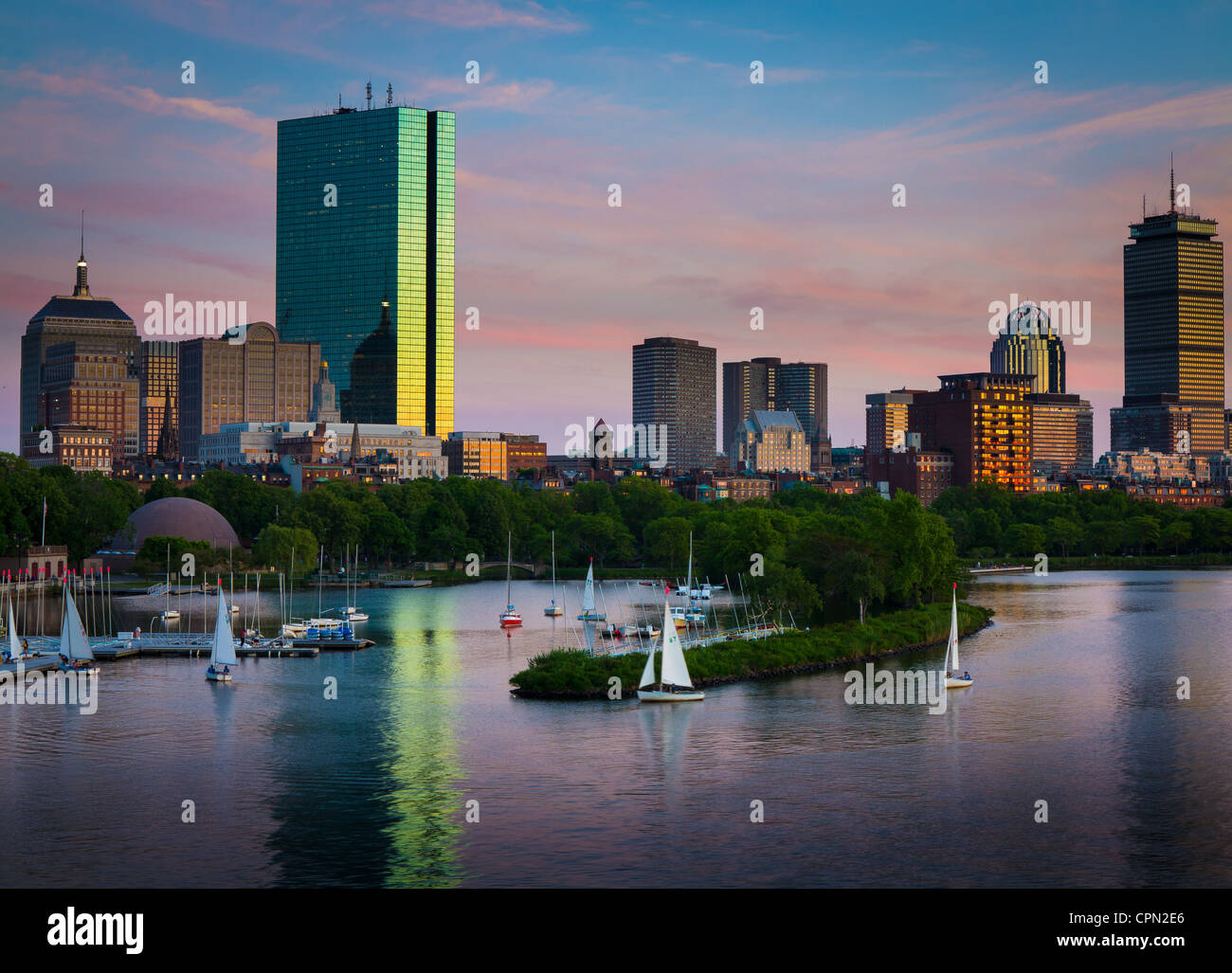 Boston et la Charles River comme vu à partir de la Mairie. Banque D'Images