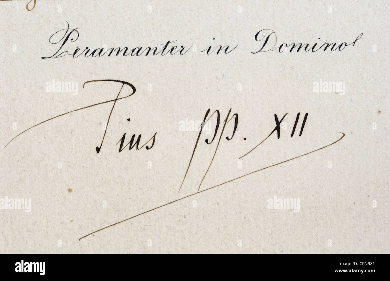 Pie XII (Eugenio Pacelli), 2.3.1876 - 9.10.1958, Pape 1939 - 1958, signature originale du Pape Pie XII, repro à la société Kotte Autographes Kaufering Bavaria, Vatican, vers 1949, Banque D'Images