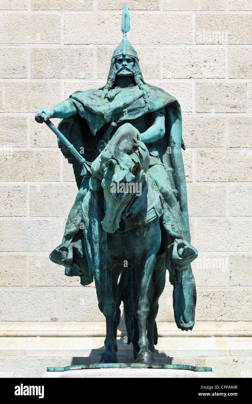 Le roi d'Arpad sur la Millenium Monument à Budapest, Hongrie Banque D'Images