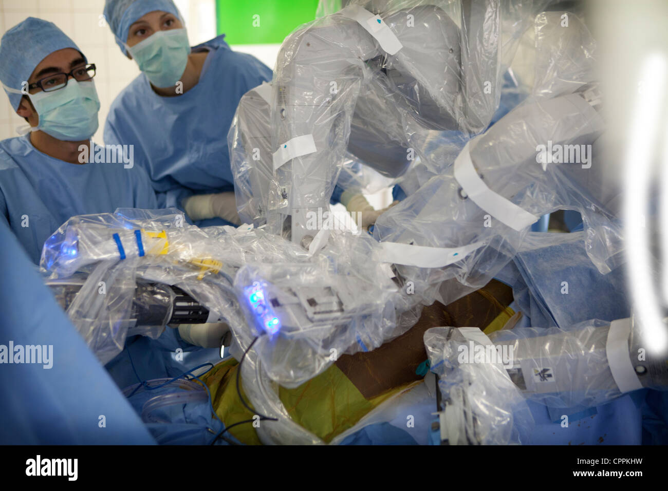 La chirurgie assistée par robot Banque D'Images