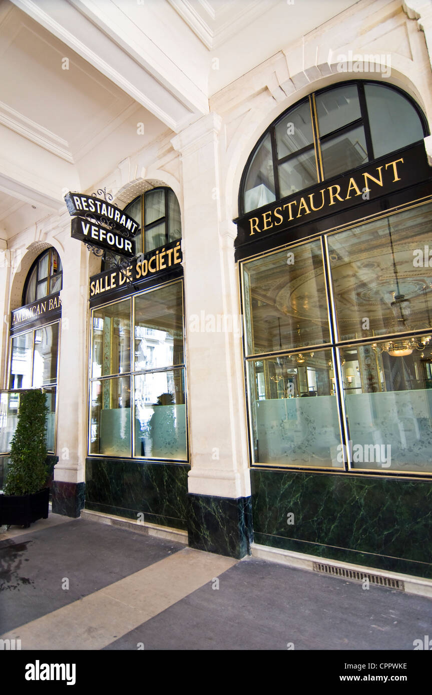 Restaurant Le Grand Véfour au Palais Royal à Paris - France Banque D'Images