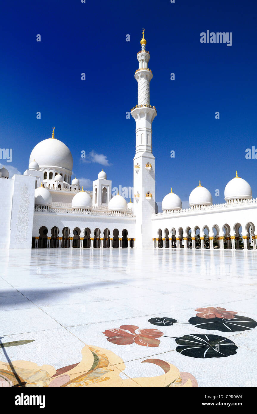 La Mosquée Sheikh Zayed à Abu Dhabi, Émirats Arabes Unis Banque D'Images