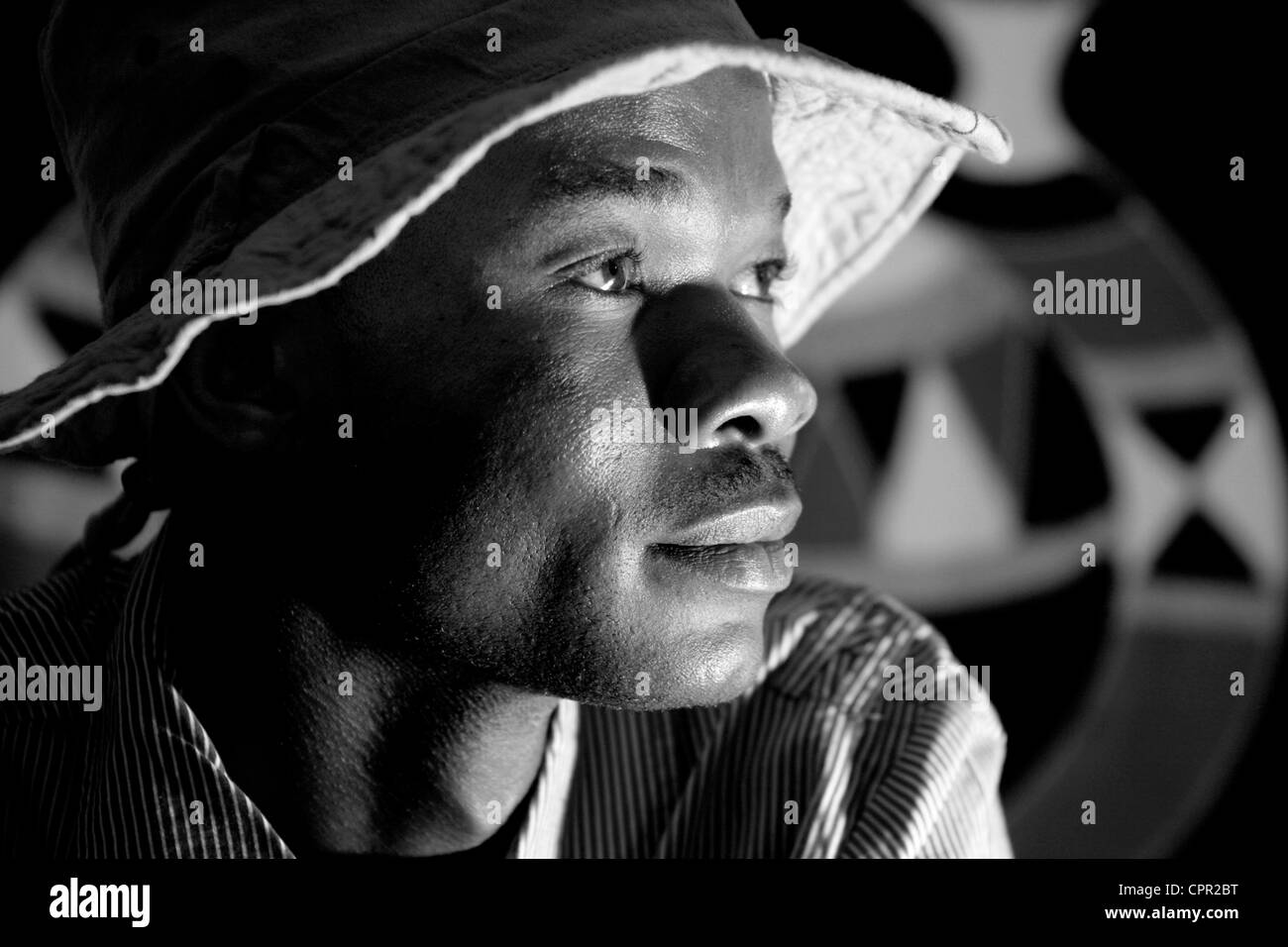 Mec africain Banque d'images noir et blanc - Alamy