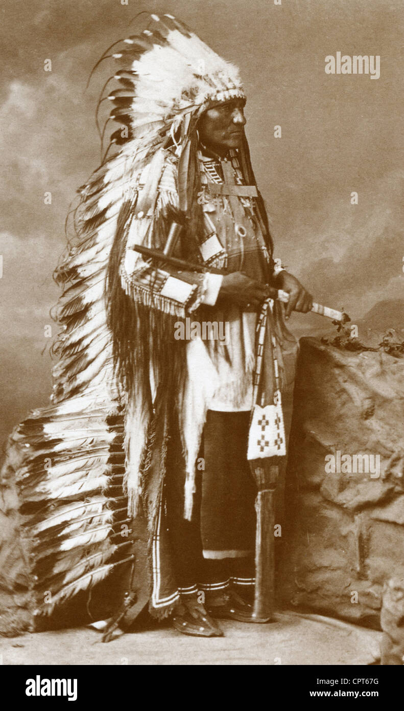 Afraid-Of His-Horses-Young-Man-, chef de l'Oglala Sioux Indiens indigènes, USA (1870) Banque D'Images