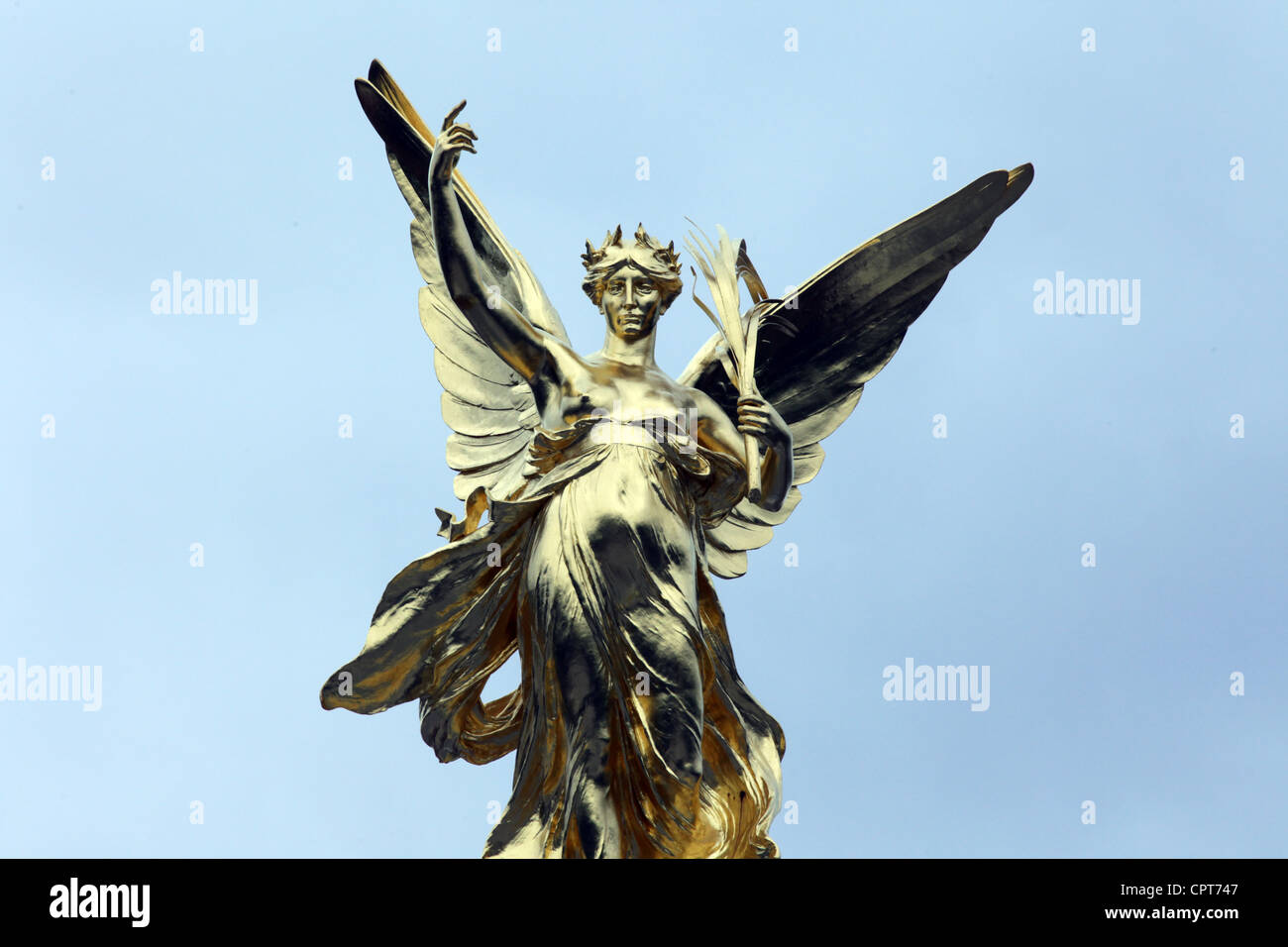 Victoria Memorial, le Mall, Londres. L'extérieur de Buckingham Palace. Banque D'Images