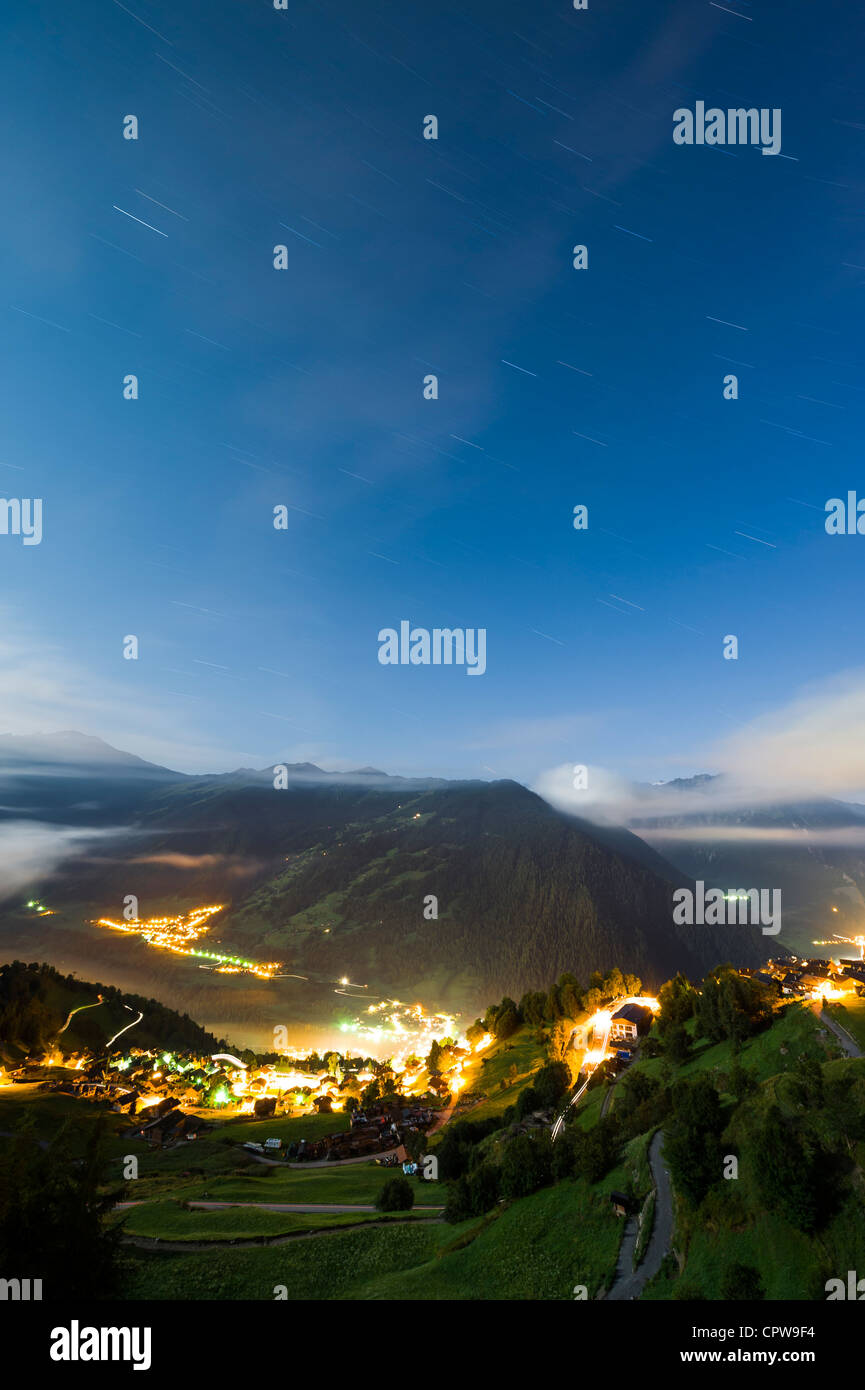 Vue de nuit de stary Chable de Verbier, montagnes suisses, Suisse Banque D'Images