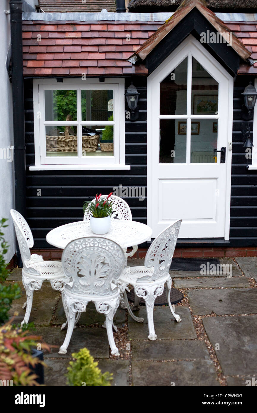 Coin jardin patio en cour, England, UK Banque D'Images