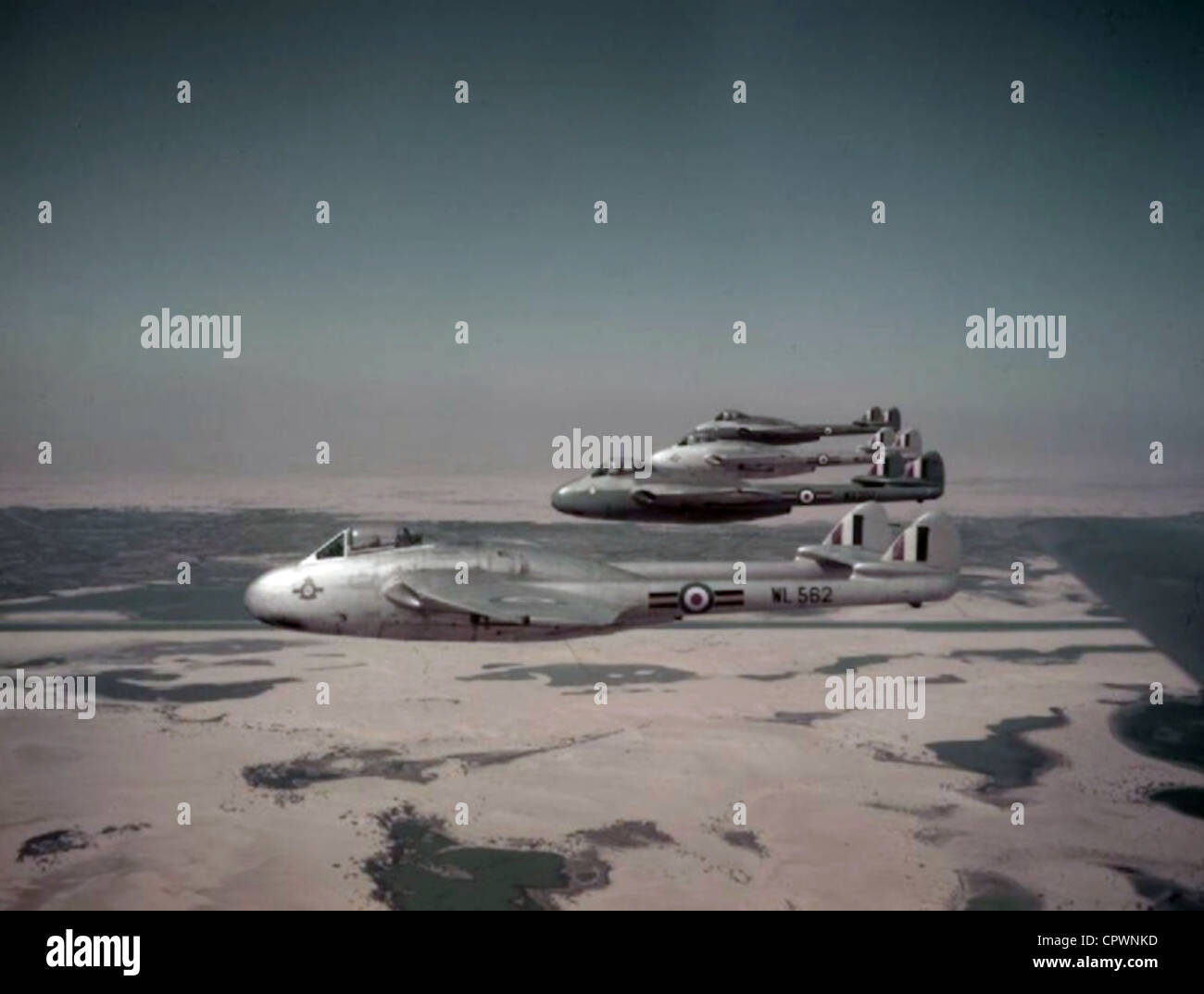 Quatre Royal Air Force De Havilland Vampire'' ''FB.9s dans la formation de front (WL582, WX207, WL615, WX218) Banque D'Images