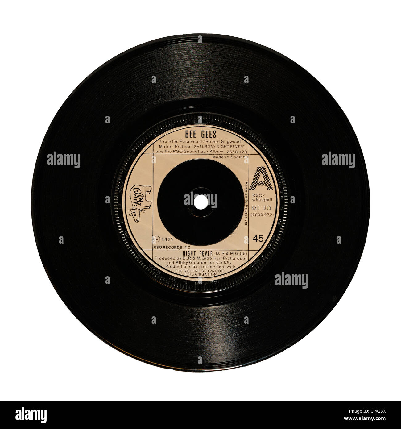 Un seul enregistrement de vinyle par les Bee Gees appelé Night Fever de la Fièvre du samedi soir album sur un fond blanc Banque D'Images