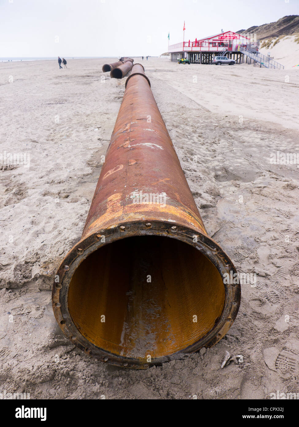 Reconstitution de sable sur une plage de la mer du Nord pour empêcher l'érosion côtière Banque D'Images