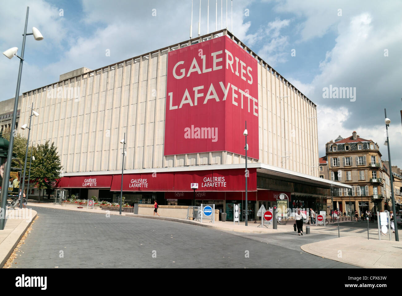 Les Galeries Lafayette Metz shopping centre à Metz, Moselle, Lorraine,  France Photo Stock - Alamy