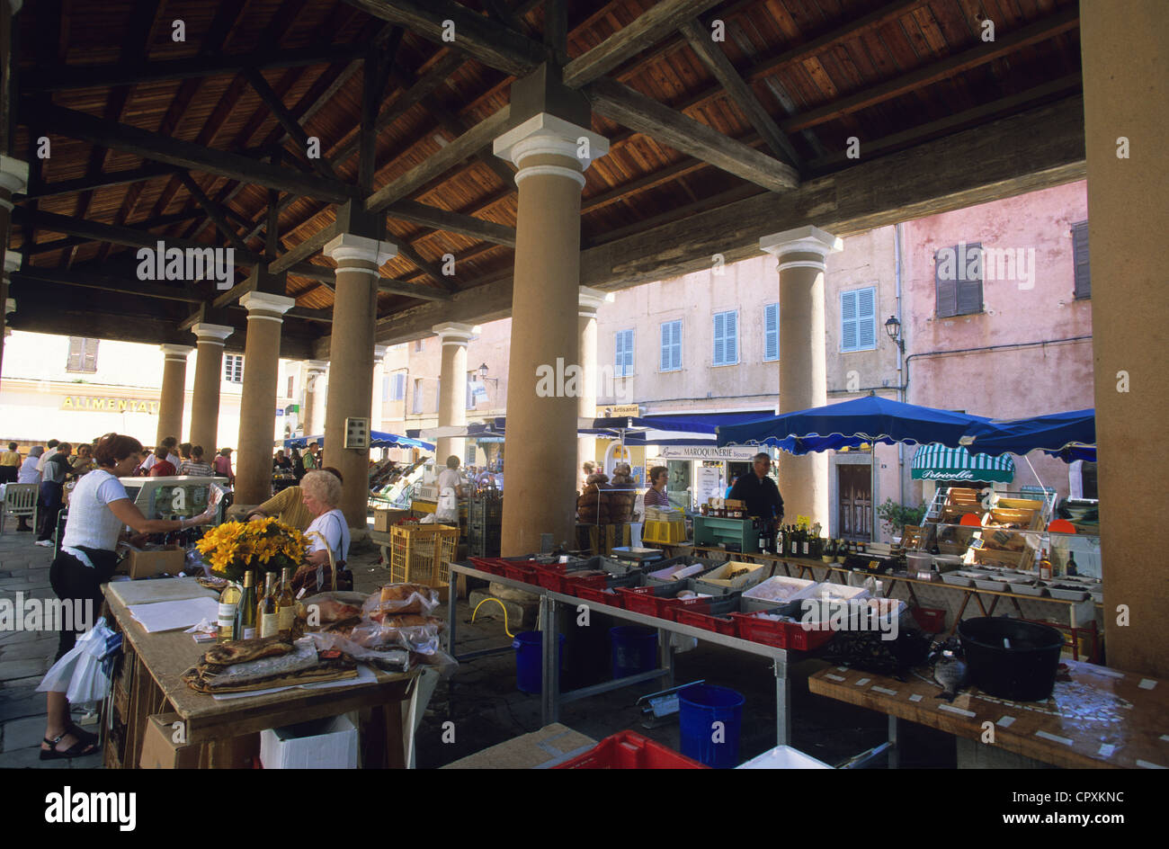 France, Haute Corse, Ile Rousse, marché couvert Photo Stock - Alamy