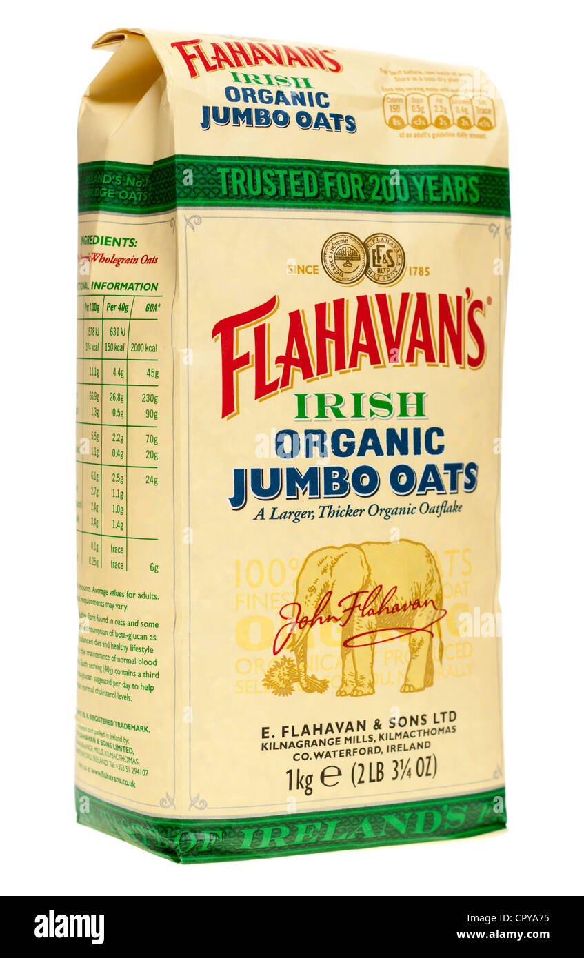 1 kg sachet de Flahavans biologique avoine moulue jumbo irlandais Banque D'Images