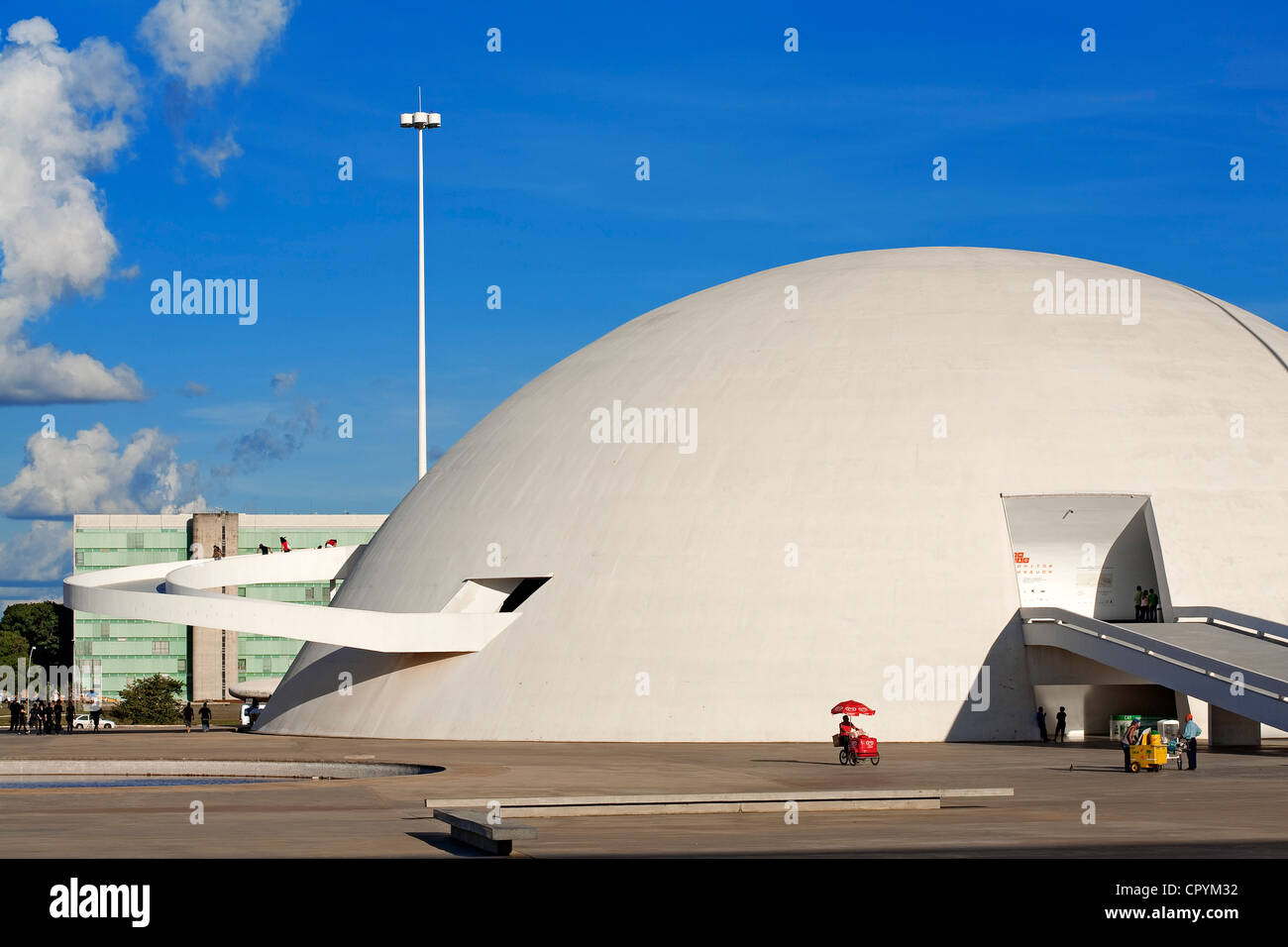 Brésil, Brasilia, au patrimoine mondial de l'UNESCO, le musée national de l'architecte Oscar Niemeyer Banque D'Images
