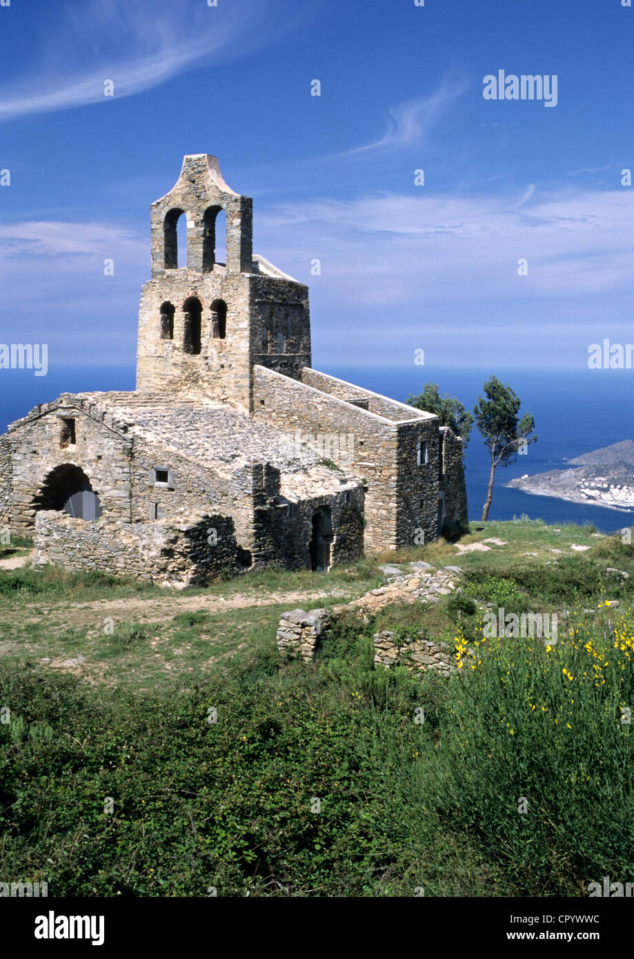 Espagne, Catalogne, Costa Brava, El Port de la Selva, le monastère bénédictin de Sant Pere de Rodes, Église Santa Helena Banque D'Images