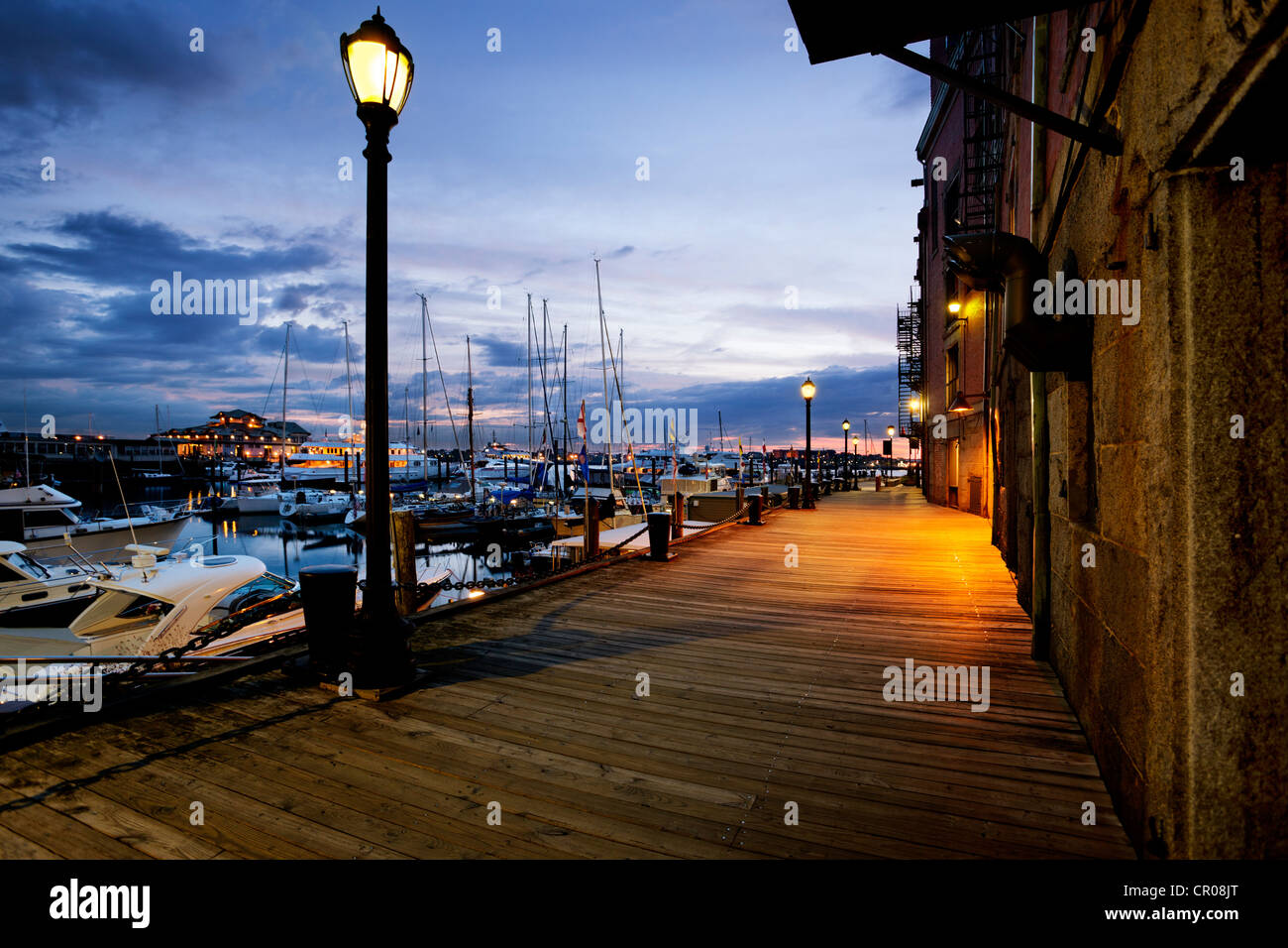 Avant Laube La Lumière Sur Le Port De Boston à Pied Par - 