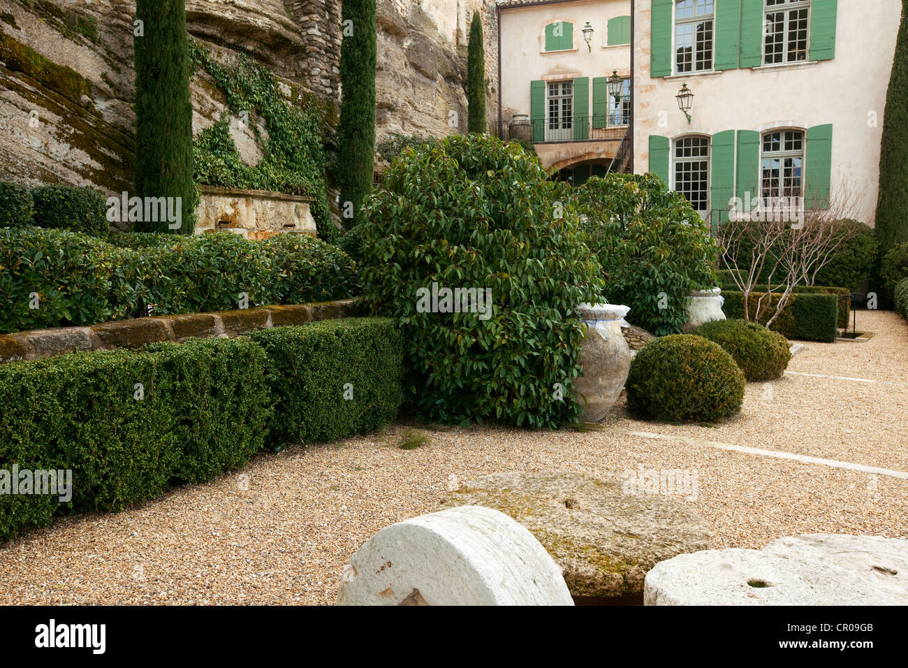 La France, Vaucluse, Luberon, Ménerbes, Maison Dora Maar, maison achetée par Picasso pour son amant, le jardin Banque D'Images