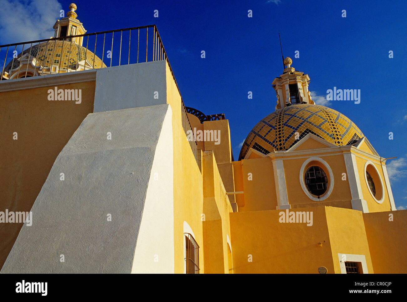 Le Mexique, l'État de Puebla, Cholula, Nuestra Senora de los Remedios église construite sur l'ancienne pyramide de Cholula Banque D'Images