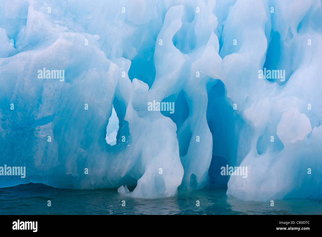 Iceberg, Hornsund, plus au sud du Spitzberg, Norvège fjord Banque D'Images
