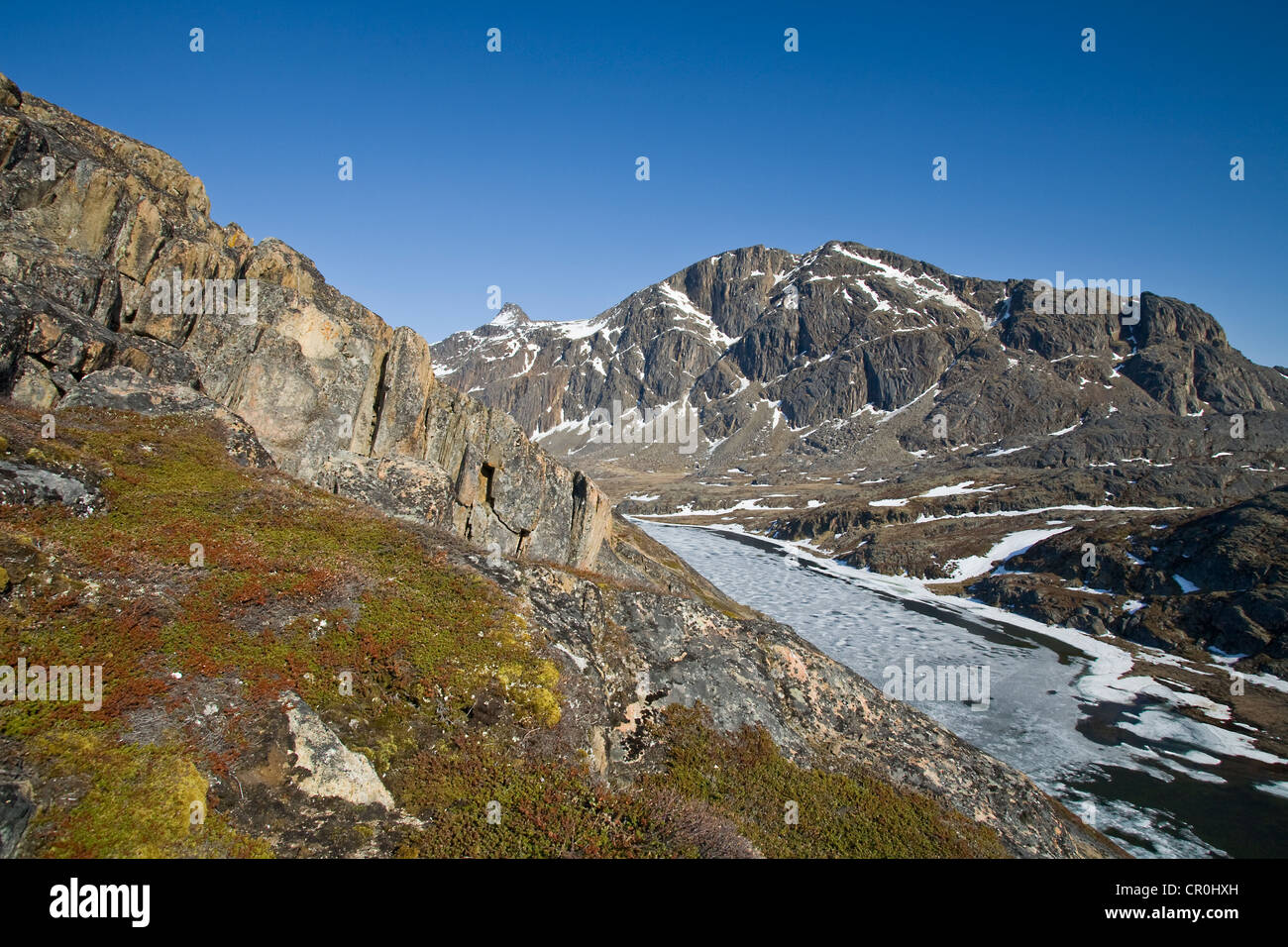 Paysage de montagne, à l'intérieur des terres libres de glace à Sisimiut, Groenland Banque D'Images