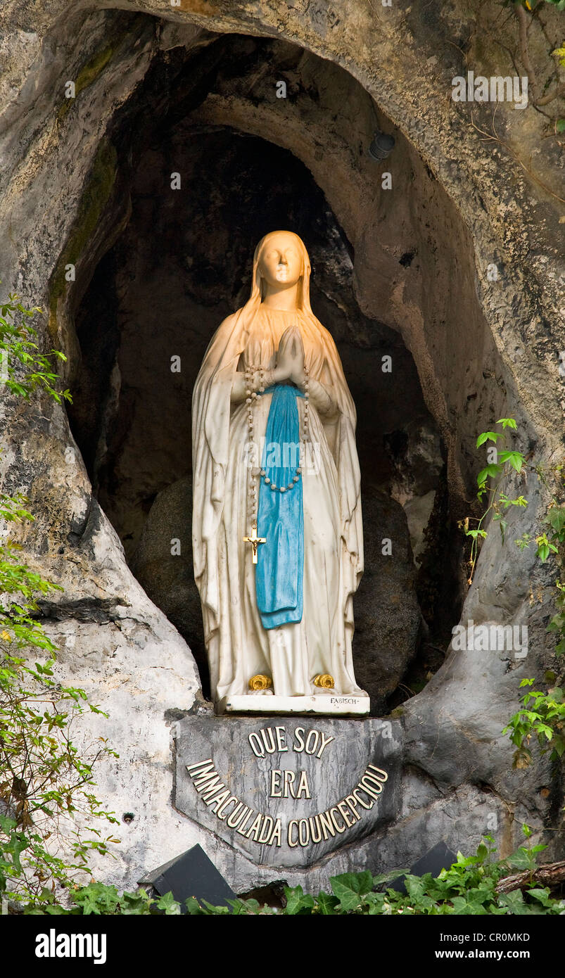 France, Hautes Pyrenees, Lourdes, grotte de Massabielle à Lourdes Banque D'Images