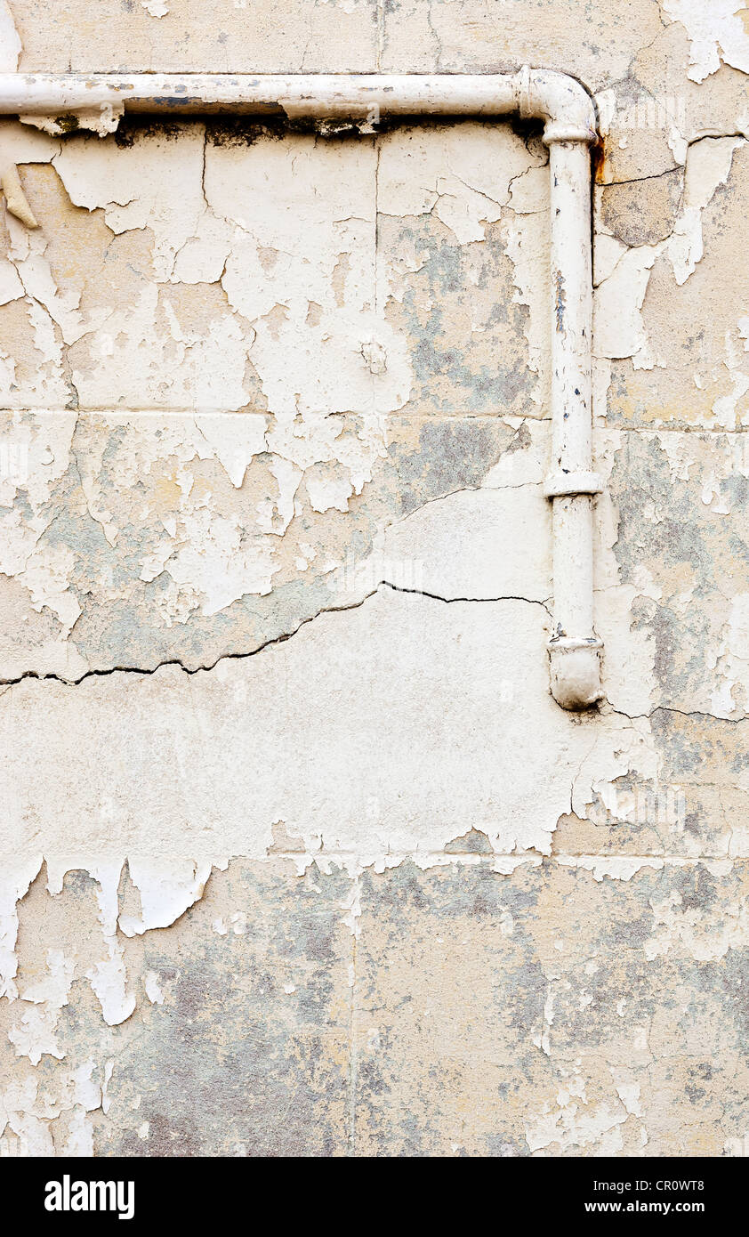 Canalisations anciennes et de l'écaillage de la peinture comme arrière-plan Banque D'Images