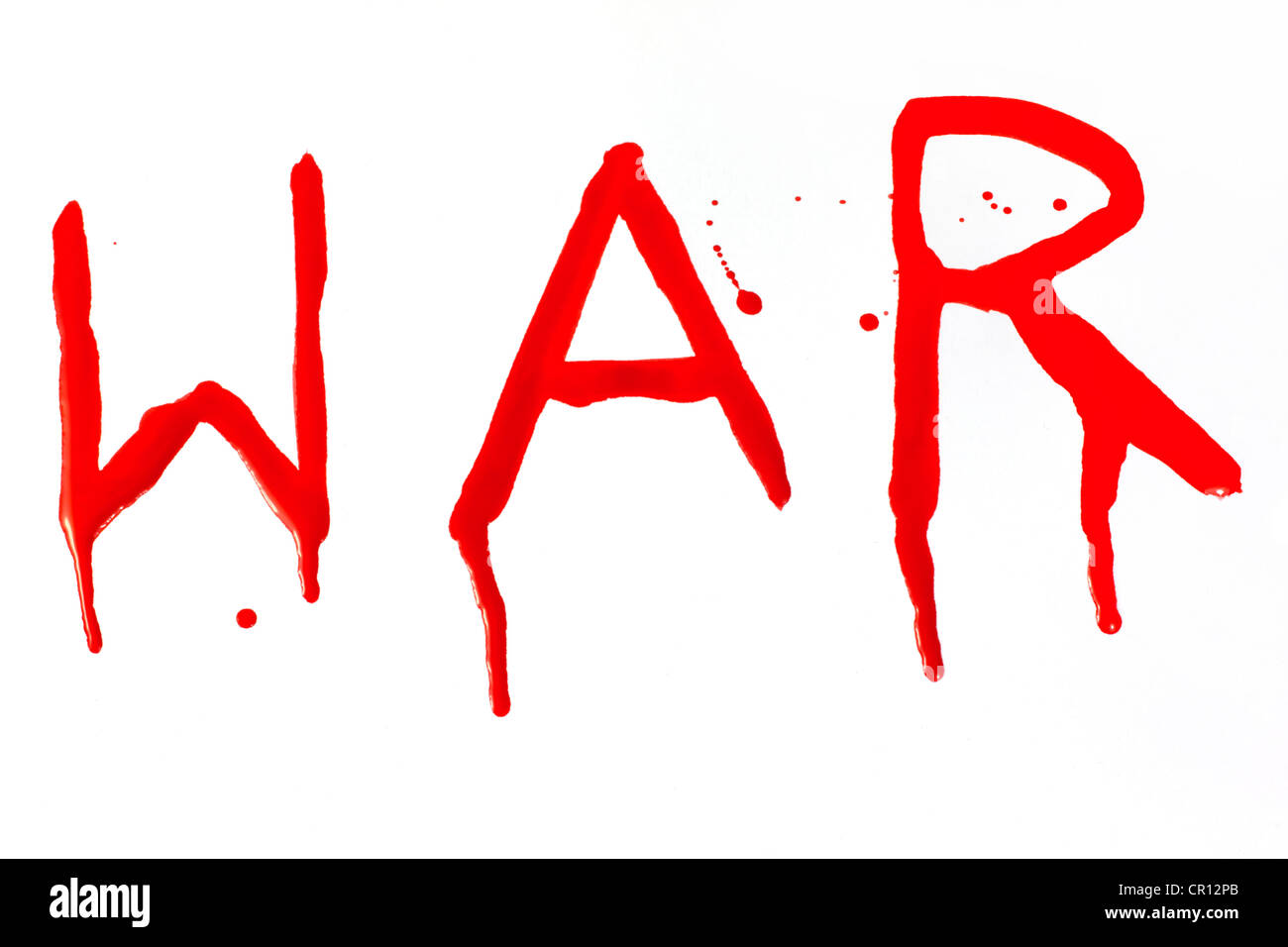 La guerre Inscription flux sanglant splatter splash sur fond blanc Banque D'Images